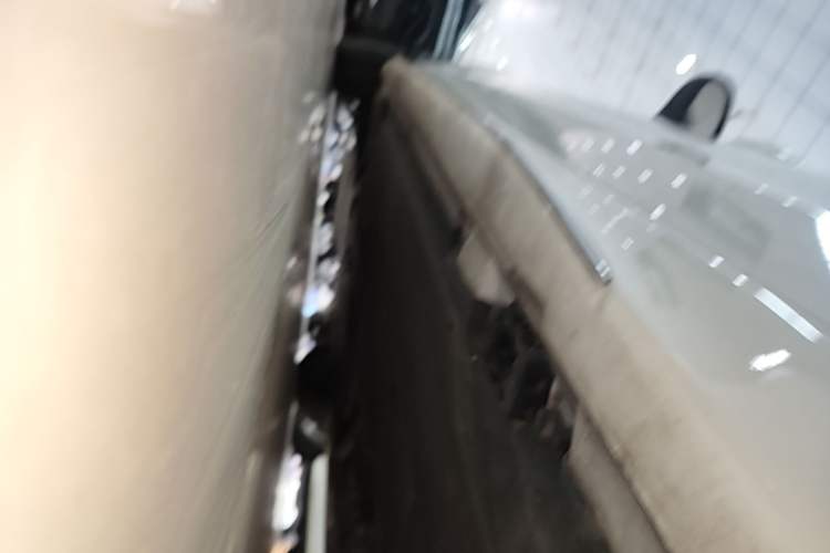 Used Mercedes-Benz C-Class 2024 C 200 L Sport Edition Left Side Sill