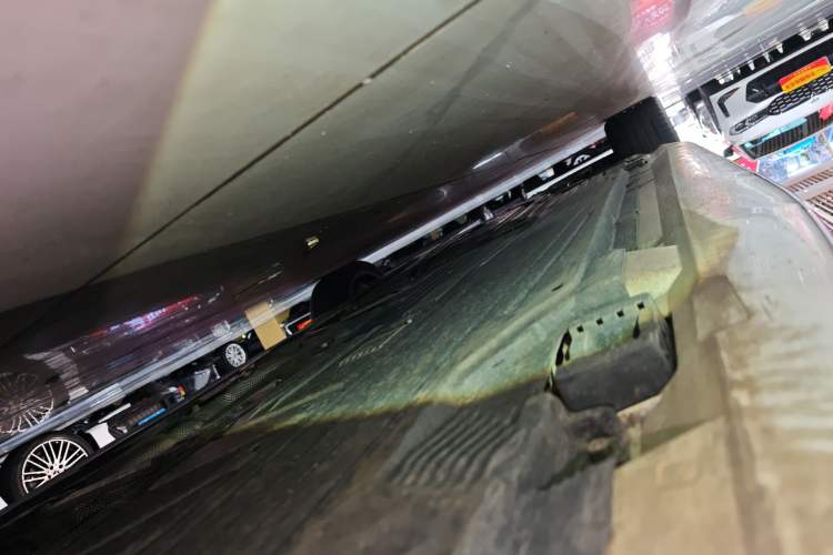 Used Mercedes-Benz C-Class 2024 Restyled C 260 L Sport Edition Left Side Sill