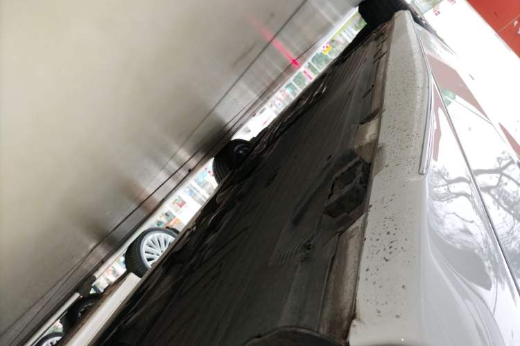 Used Mercedes-Benz C-Class 2024 Restyled C 260 L Sport Edition Left Side Sill