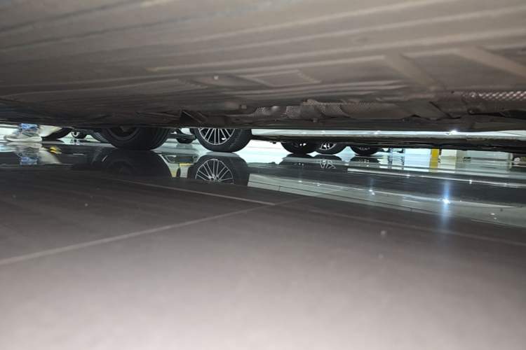 Used Mercedes-Benz C-Class 2024 C 200 L Sport Edition Left Side Sill