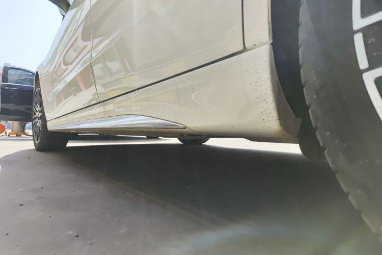 Used Mercedes-Benz C-Class 2024 Second Facelift C 260 L Sport Edition Left Side Sill