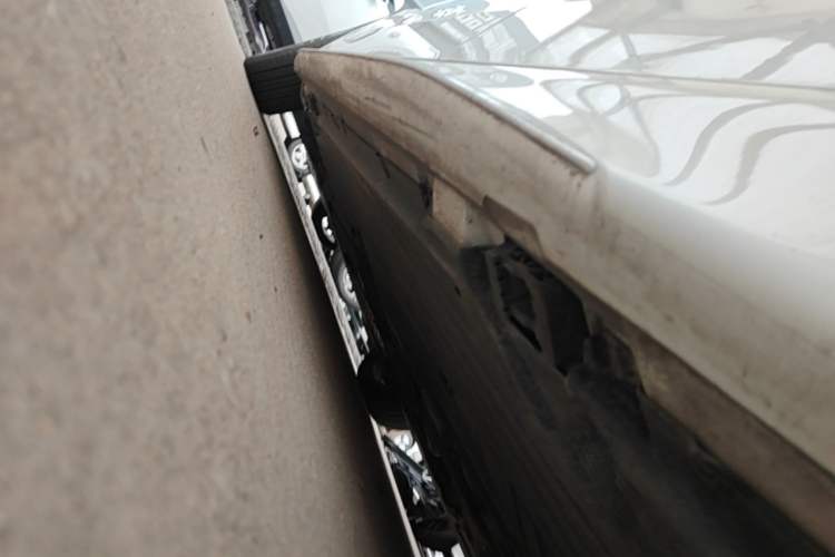 Used Mercedes-Benz C-Class 2024 Restyled C 260 L Sport Edition Left Side Sill