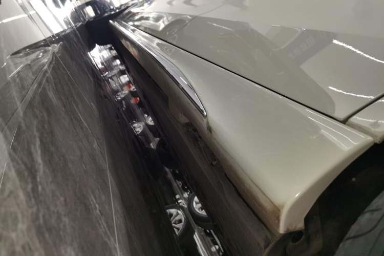 Used Mercedes-Benz C-Class 2024 C 200 L Sport Edition Left Side Sill