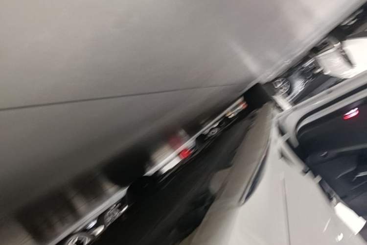 Used Mercedes-Benz C-Class 2024 C 200 L Sport Edition Left Side Sill