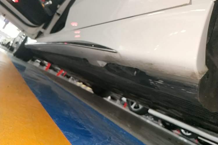 Used Mercedes-Benz C-Class 2024 Restyled C-Class 260 L Sport Edition Left Side Sill