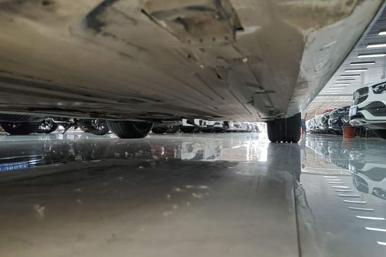 Used Mercedes-Benz C-Class 2024 C 260 L Sport Edition Left Side Sill