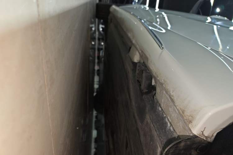 Used Mercedes-Benz C-Class 2024 Restyled C 260 L Sport Edition Left Side Sill