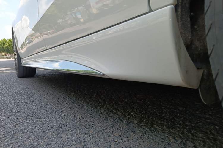 Used Mercedes-Benz C-Class 2024 Restyled C-Class 260 L Sport Edition Left Side Sill