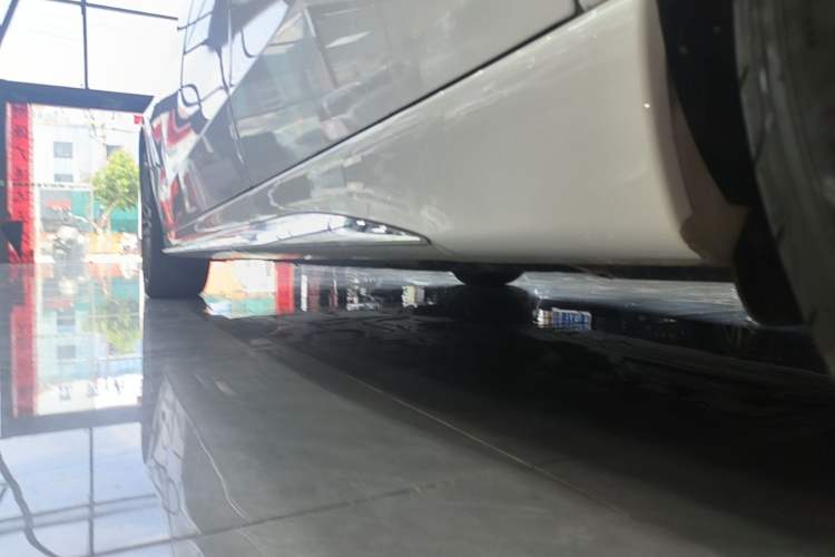 Used Mercedes-Benz C-Class 2024 Restyled C-Class 260 L Sport Edition Left Side Sill