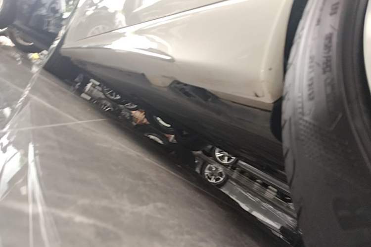 Used Mercedes-Benz C-Class 2024 Restyled C-Class 260 L Sport Edition Left Side Sill