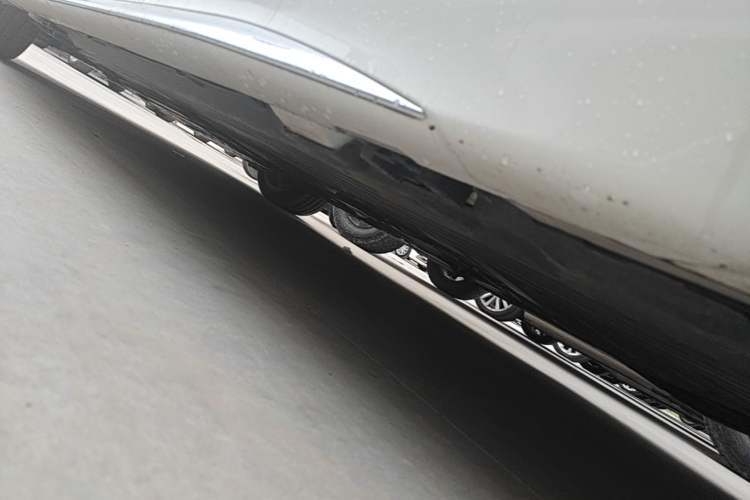 Used Mercedes-Benz C-Class 2024 Restyled C 260 L Sport Edition Left Side Sill