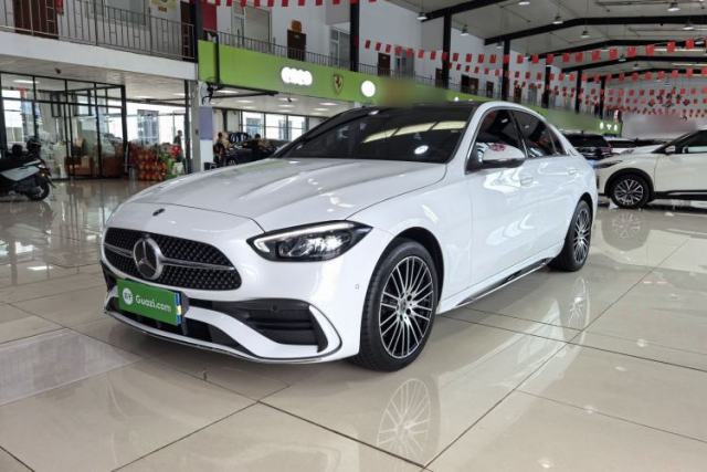 Mercedes-Benz C-Class 2024 Second Facelift C 260 L Sport Edition usado