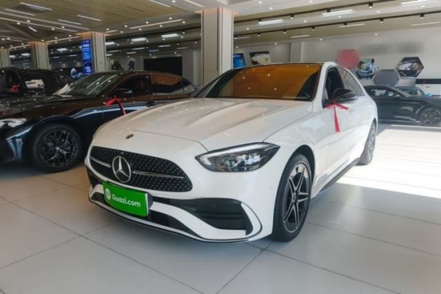 Używany Mercedes-Benz C-Class 2024 Second Facelift C 260 L Starry Night Sport Edition
