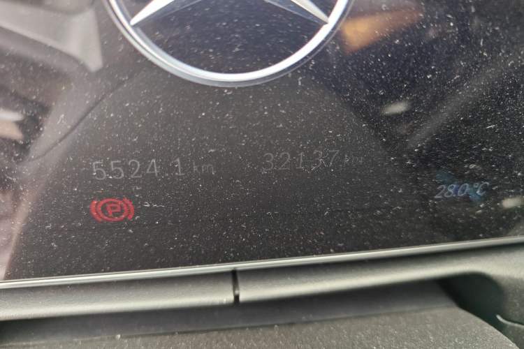 Used Mercedes-Benz C-Class 2024 C 260 L Sport Edition Odometer Close Up