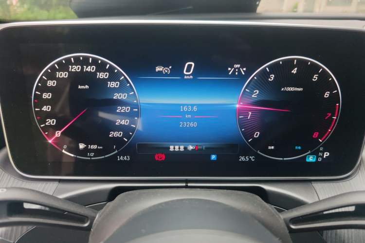 Used Mercedes-Benz C-Class 2024 C 200 L Sport Edition Odometer Close Up