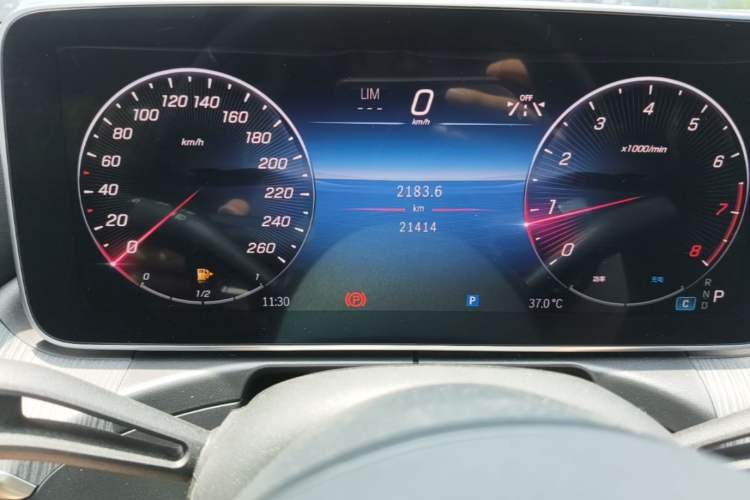Used Mercedes-Benz C-Class 2024 Restyled C 200 L Sport Edition Odometer Close Up