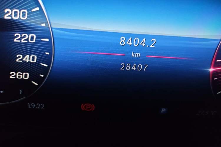 Used Mercedes-Benz C-Class 2024 Restyled C 260 L Sport Edition Odometer Close Up