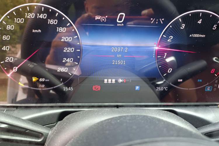 Used Mercedes-Benz C-Class 2024 Restyled C-Class 260 L Sport Edition Odometer Close Up