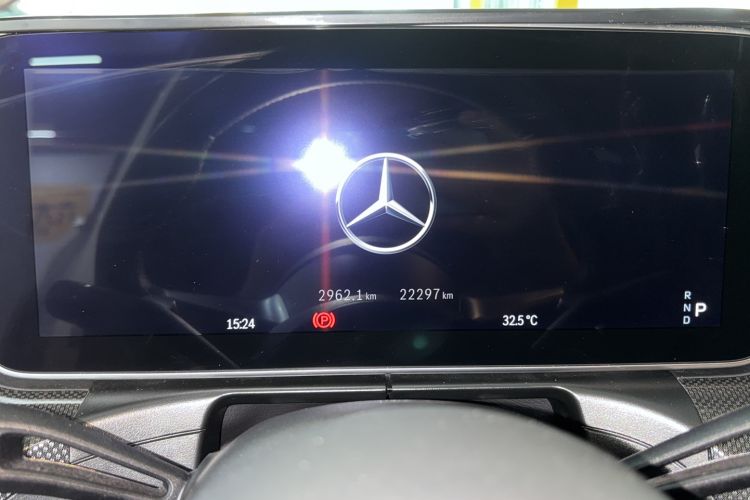 Used Mercedes-Benz C-Class 2024 Restyled C 260 L Sport Edition Odometer Close Up