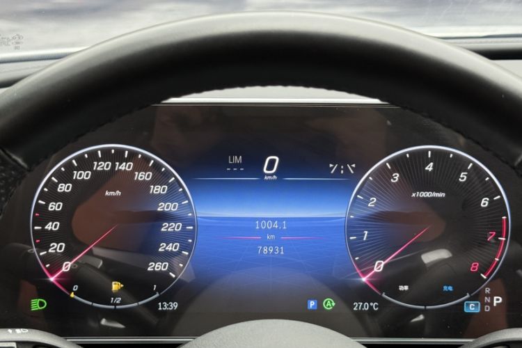 Used Mercedes-Benz C-Class 2024 Restyled C 260 L Sport Edition Odometer Close Up