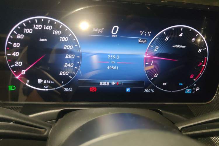 Used Mercedes-Benz C-Class 2024 Restyled C 260 L Sport Edition Odometer Close Up