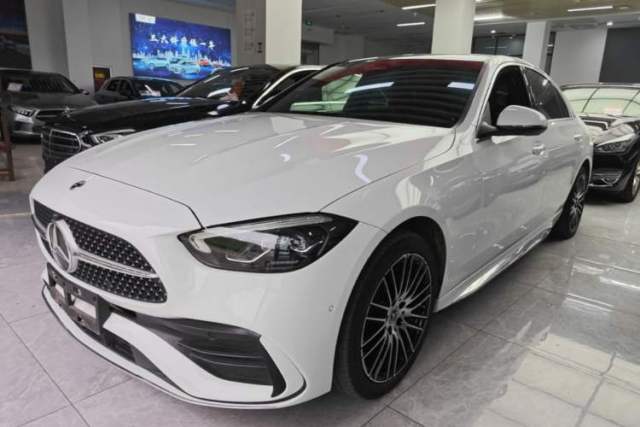 Ojetý Mercedes-Benz C-Class 2024 C 260 L Sport Edition