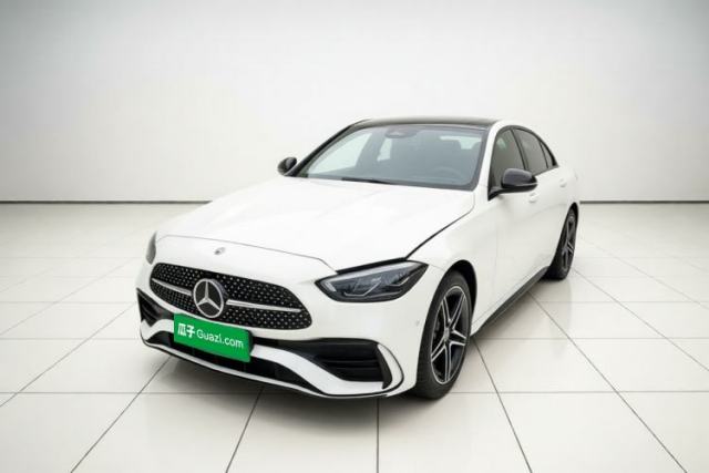 Mercedes-Benz C-Class 2024 Second Facelift C 260 L Starry Night Sport Edition usado