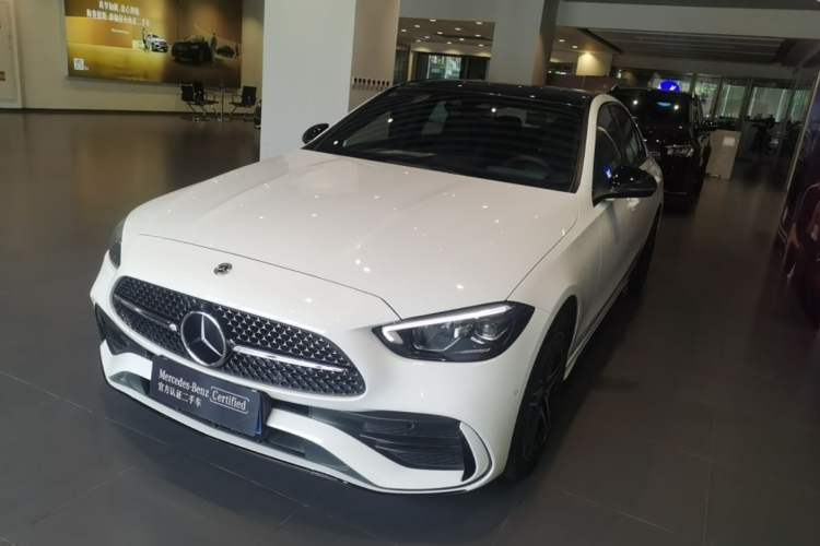 Used Mercedes-Benz C-Class 2024 Facelifted C-Class 260 L Night Edition Sports Version Guazi used car, China used car export, Used car for sale, Used  cars, Cheapest cars for sale