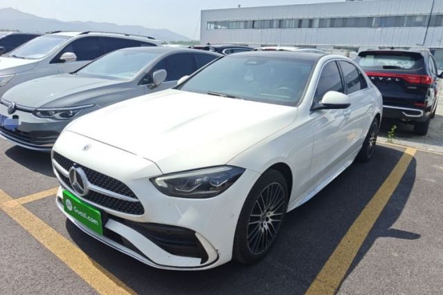 Mercedes-Benz C-Class 2024 Restyled C-Class 260 L Sport Edition usado