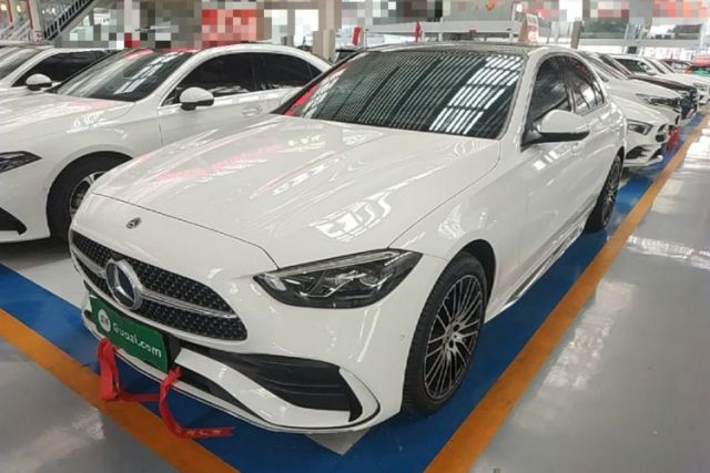 Mercedes-Benz C-Class 2024 Restyled C-Class 260 L Sport Edition usado