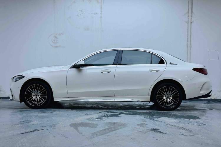 Used Mercedes-Benz C-Class 2024 C 200 L Sport Edition Rear Left 45 Deg