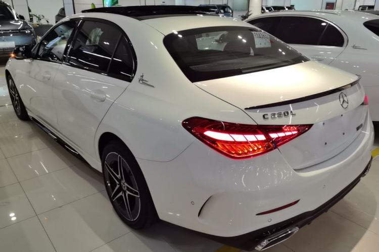 Used Mercedes-Benz C-Class 2024 Facelifted C-Class 260 L Night Edition Sports Version Rear Left 45 Deg