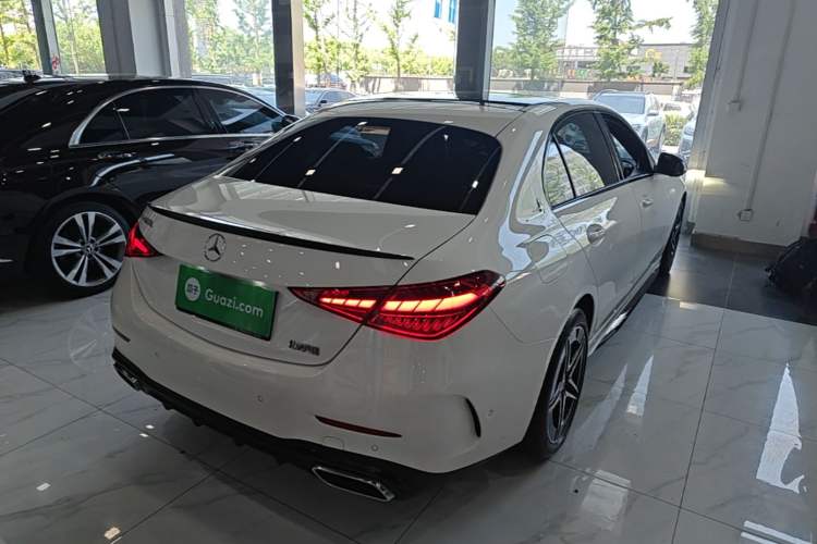 Used Mercedes-Benz C-Class 2024 Second Facelift C 260 L Starry Night Sport Edition Rear Right 45 Deg