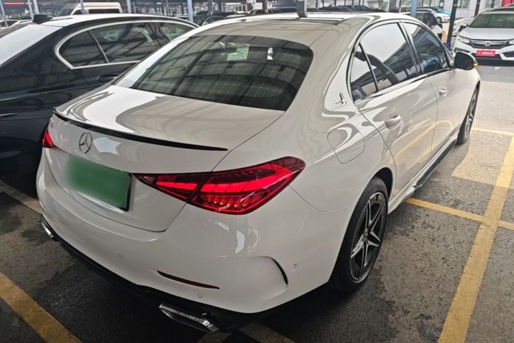 Used Mercedes-Benz C-Class 2024 Facelifted C-Class 260 L Night Edition Sports Version Rear Right 45 Deg