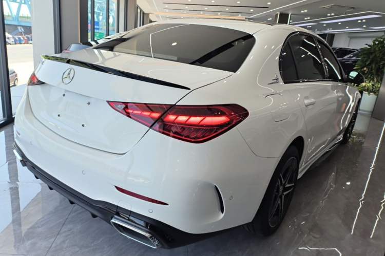 Used Mercedes-Benz C-Class 2024 Second Facelift C 260 L Starry Night Sport Edition Rear Right 45 Deg
