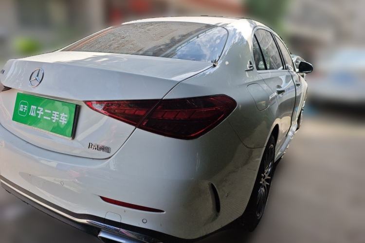 Used Mercedes-Benz C-Class 2024 Second Facelift C 260 L Rear Right 45 Deg