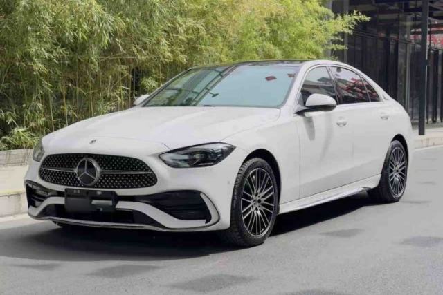 Używany Mercedes-Benz C-Class 2024 Second Facelift C 260 L Sport Edition