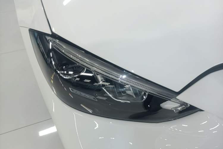 Used Mercedes-Benz C-Class 2024 Restyled C-Class 260 L Sport Edition Right Front Headlight