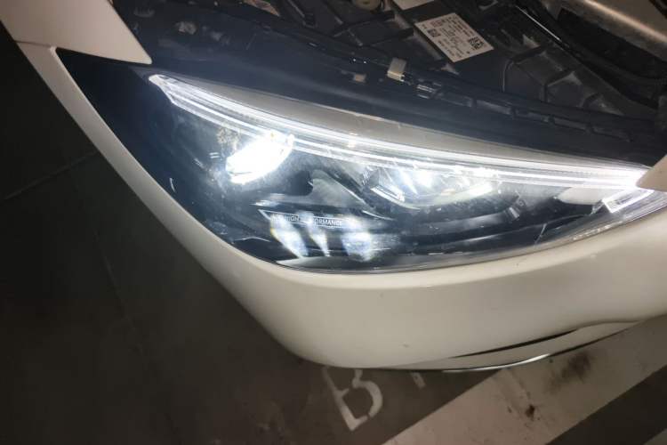 Used Mercedes-Benz C-Class 2024 Second Facelift C 260 L Sport Edition Right Front Headlight