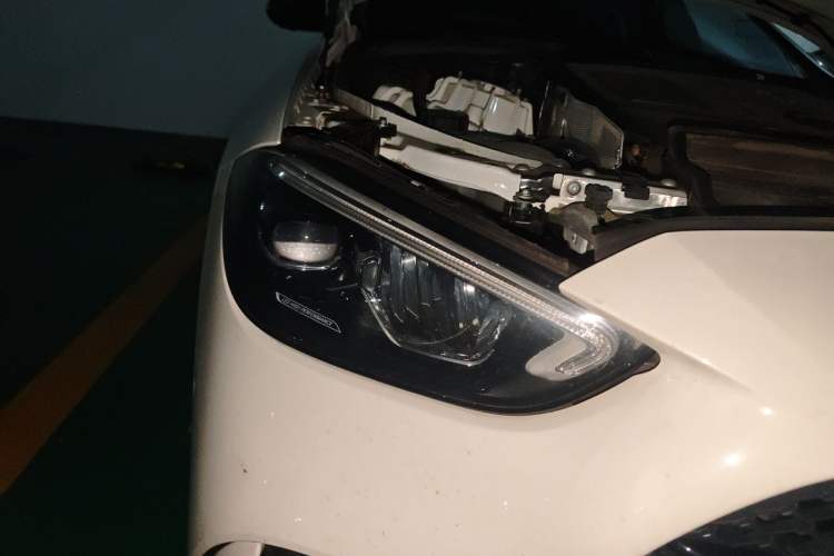 Used Mercedes-Benz C-Class 2024 C 260 L Brilliant Night Sports Edition Right Front Headlight