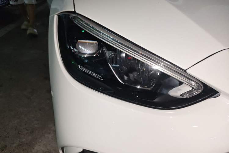 Used Mercedes-Benz C-Class 2024 C 200 L Sport Edition Right Front Headlight
