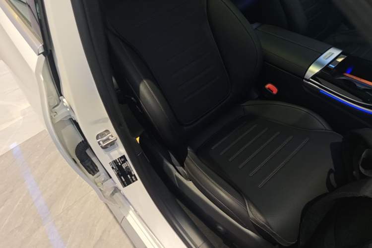 Used Mercedes-Benz C-Class 2024 Restyled C 260 L Sport Edition Right Front Seat