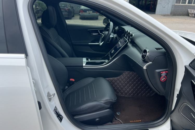 Used Mercedes-Benz C-Class 2024 C 200 L Sport Edition Right Front Seat