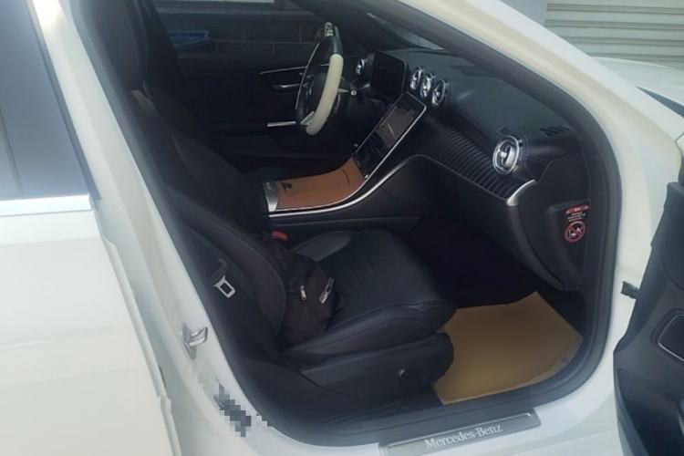 Used Mercedes-Benz C-Class 2024 Restyled C-Class 260 L Sport Edition Right Front Seat