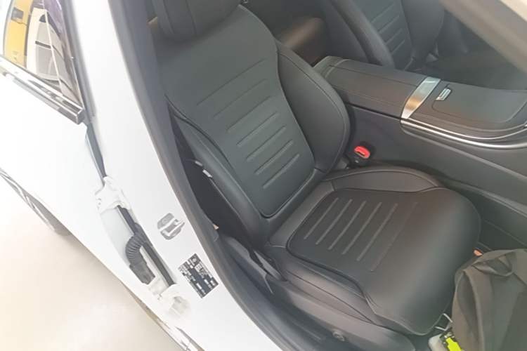 Used Mercedes-Benz C-Class 2024 Facelift C 260 L Night Edition Sport Version Right Front Seat