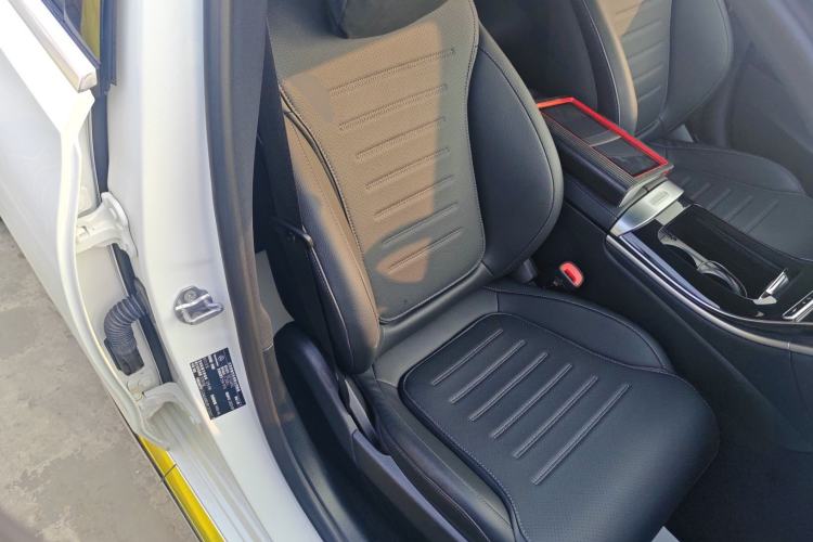 Used Mercedes-Benz C-Class 2024 C 200 L Sport Edition Right Front Seat