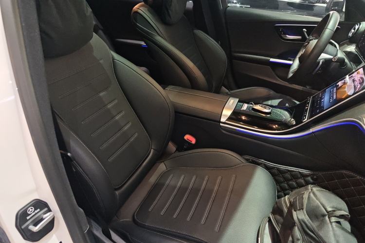 Used Mercedes-Benz C-Class 2024 Restyled C 260 L Sport Edition Right Front Seat