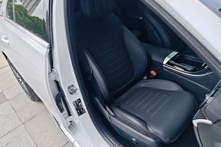 Used Mercedes-Benz C-Class 2024 C 200 L Sport Edition Right Front Seat