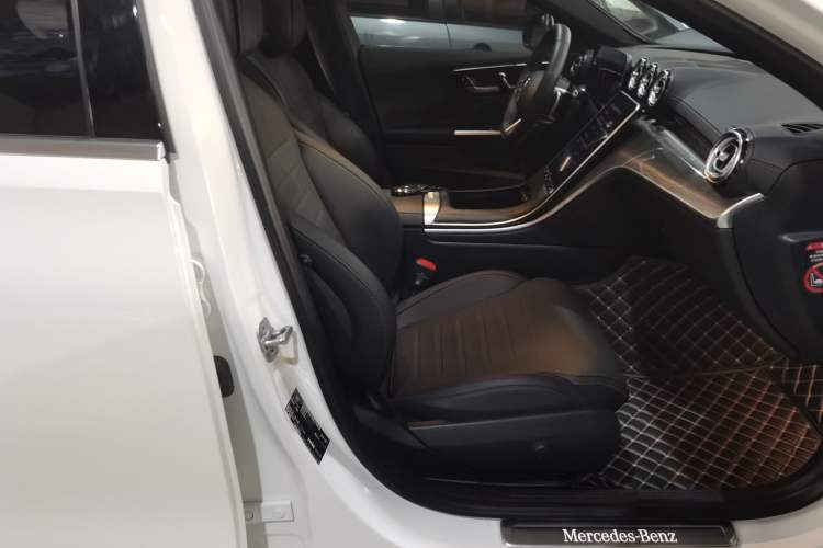 Used Mercedes-Benz C-Class 2024 Restyled C-Class 260 L Sport Edition Right Front Seat