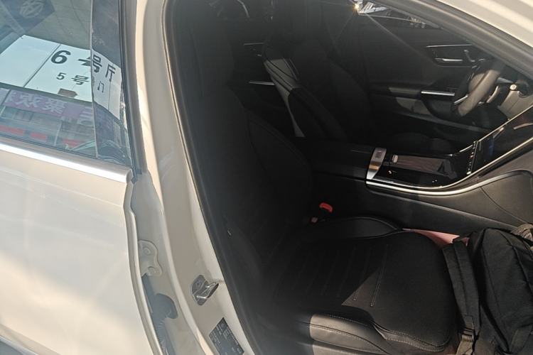 Used Mercedes-Benz C-Class 2024 Restyled C 260 L Sport Edition Right Front Seat